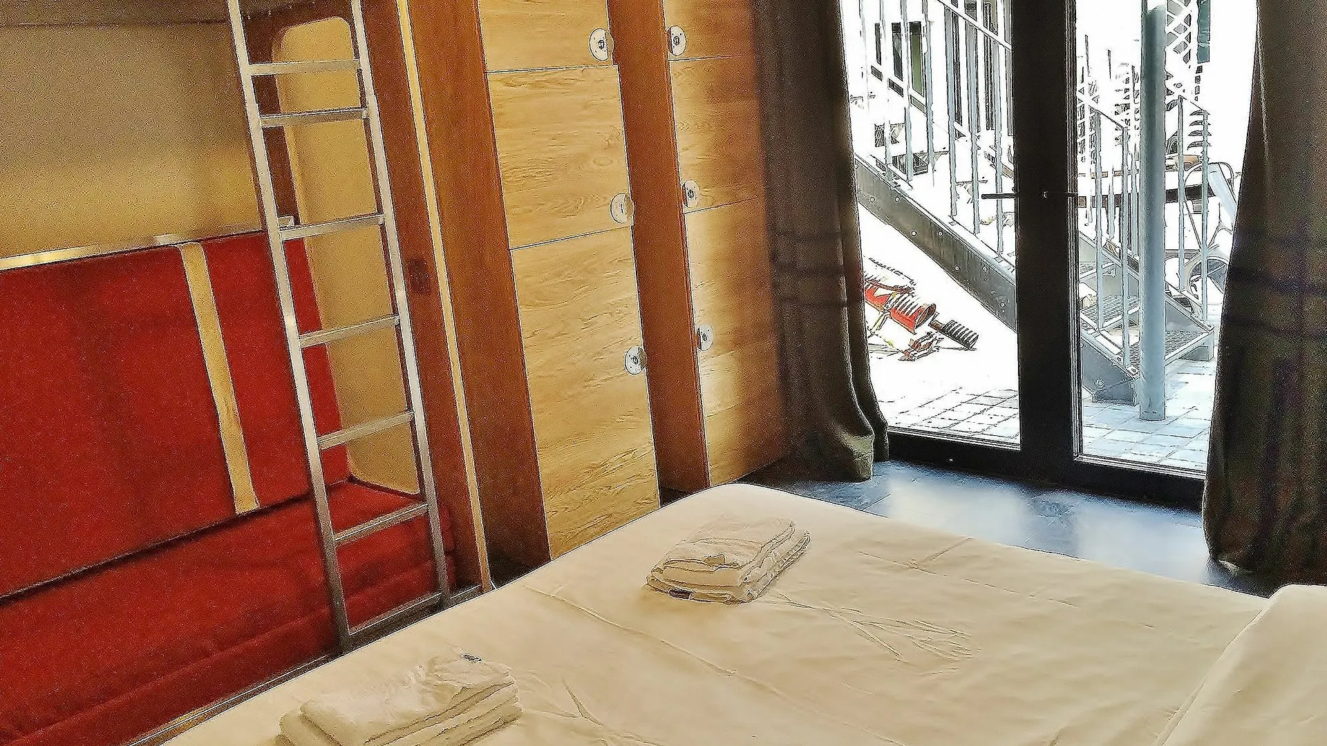 Train Cabin Hostel Schaerbeek 0*, Bruxelles Belgio